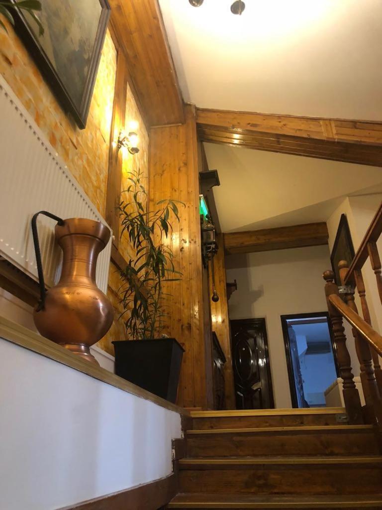 Nonna Mia Hotel Bucureşti Eksteriør bilde