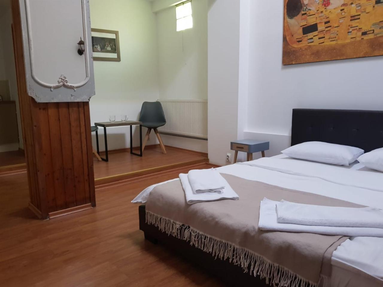 Nonna Mia Hotel Bucureşti Eksteriør bilde