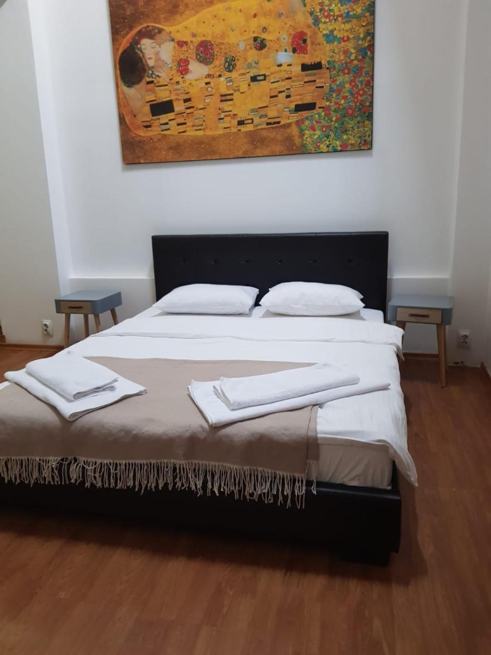 Nonna Mia Hotel Bucureşti Eksteriør bilde